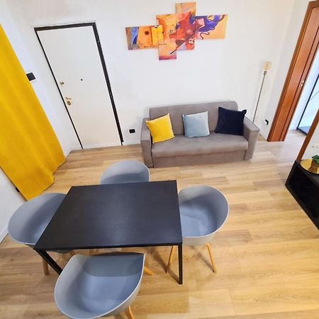 Luxury Flat In Center By The Sea Apartment Bari Exterior photo